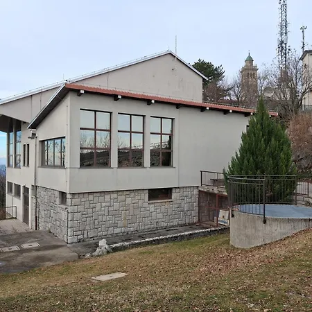 Hébergement de vacances Tau Forest